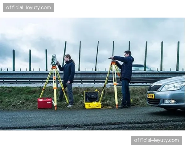 分发系统延迟补偿算法升级 消除多设备同步观看误差